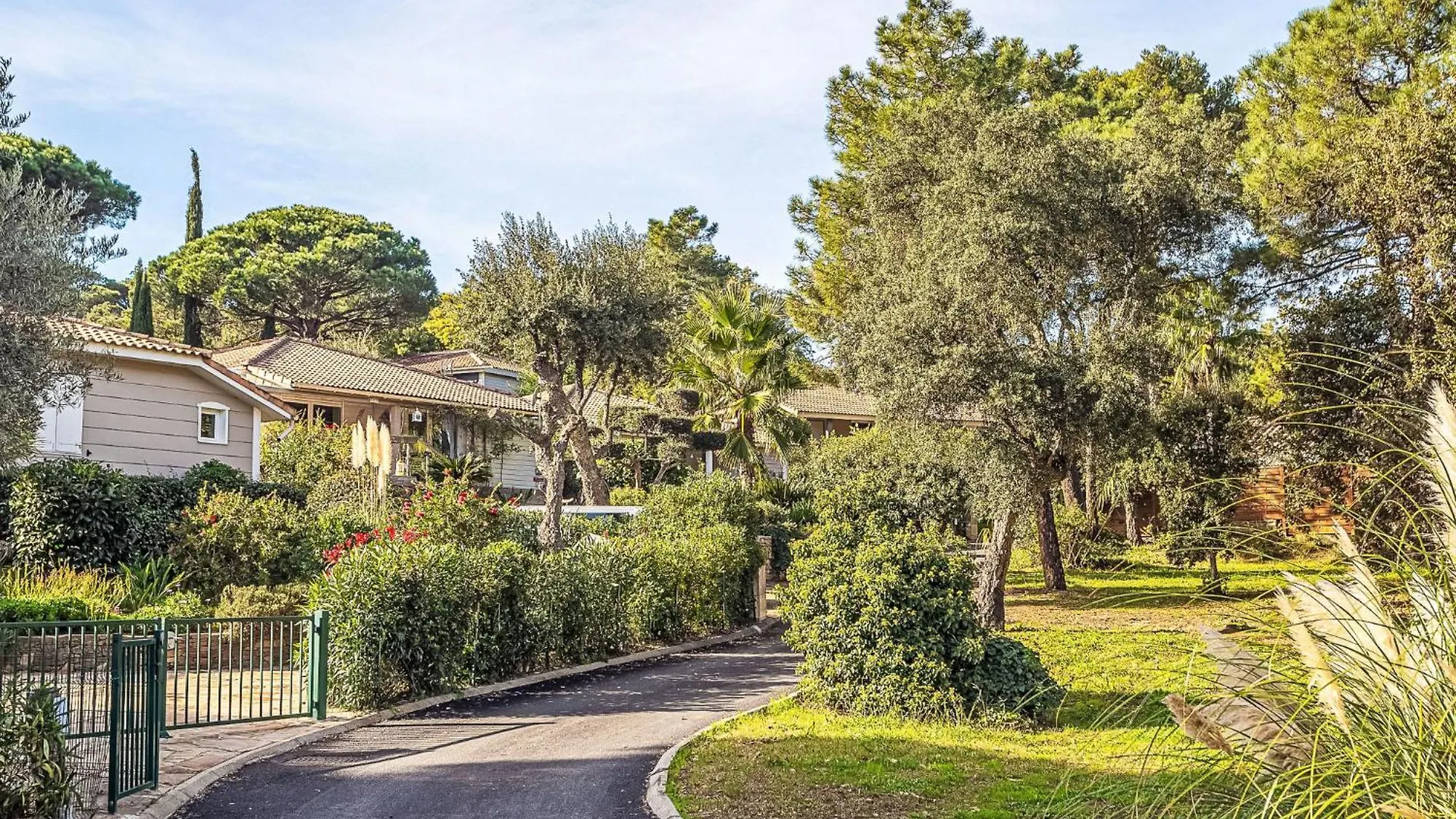 Holiday Home Parc Oasis By Interhome Gassin